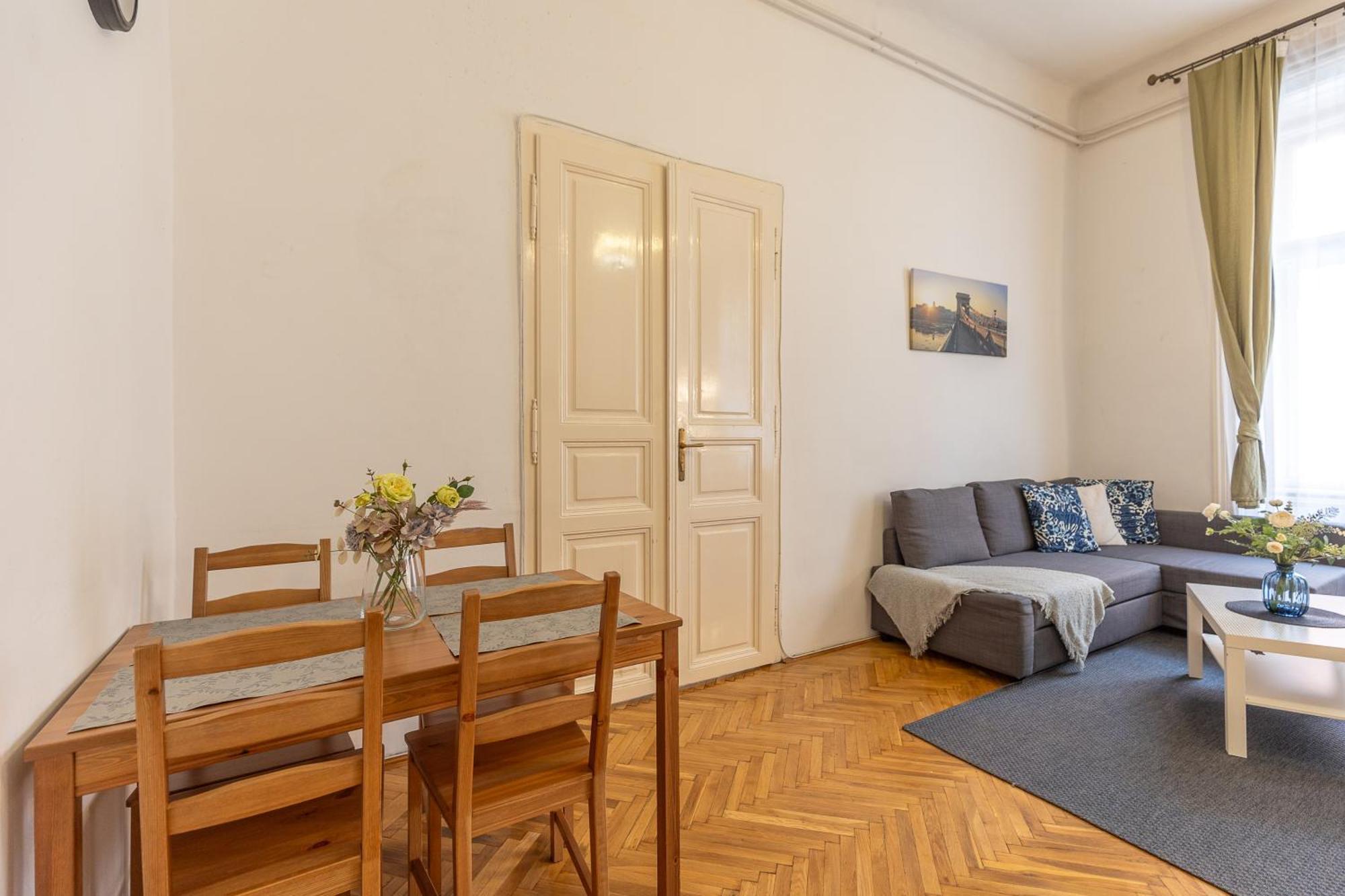 Raday Corner Apartment Budapest Ngoại thất bức ảnh